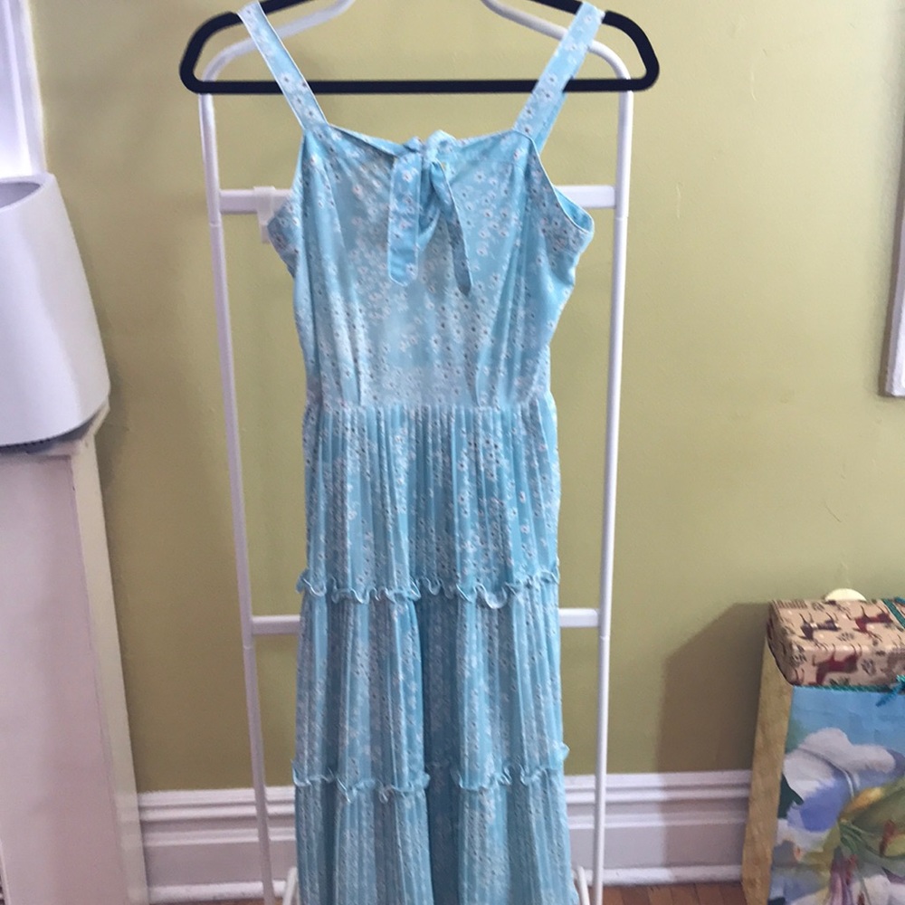 Vintage 70’s Floral dress with pleated tiers